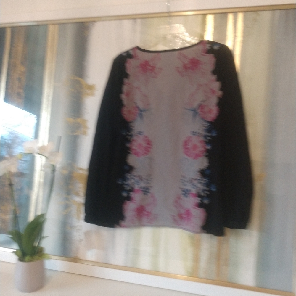 CeCe blouse - Picture 3 of 7